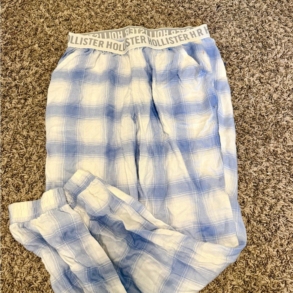 Hollister Blue and White Plaid Pants